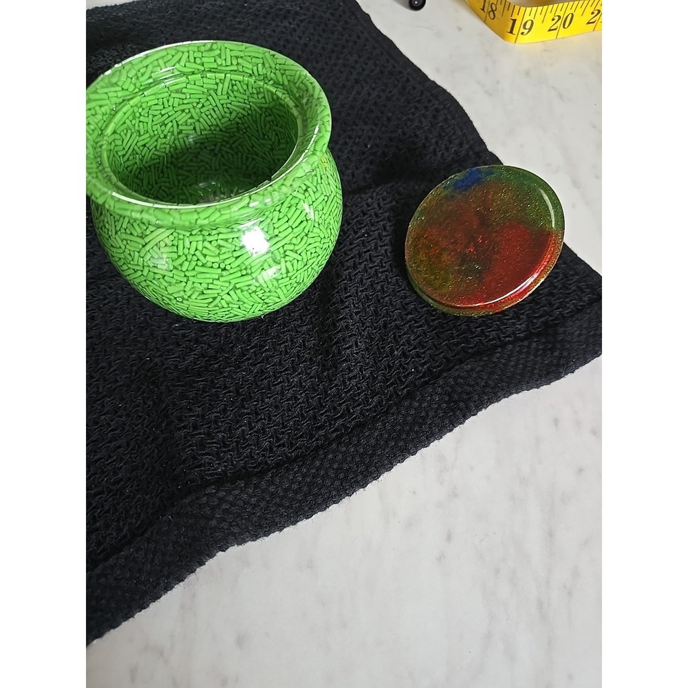 Small Handmade Decorative Jar Green Red Keys Trinkets Candy Change.  609 - Picture 6 of 8